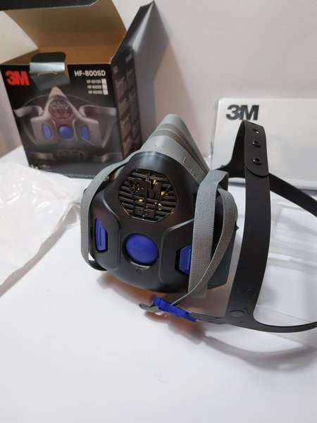 Респираторна маска 3M HS800SD
